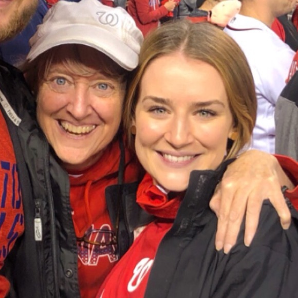 Meet your Posher, Liz - Picture 1 of 1